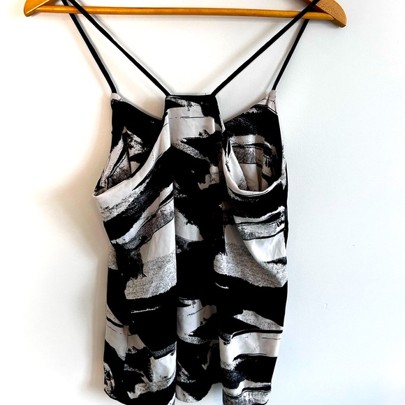 ✨2 for $20✨ Jacqueline de Yong Tank Top Size 36/Small - Picture 10 of 12